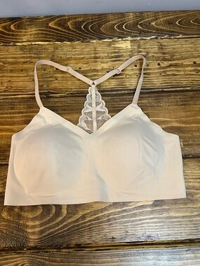 True & Co.  True Everybody  V Neck Lace Racerback  Bra Size: Medium Color:Nude